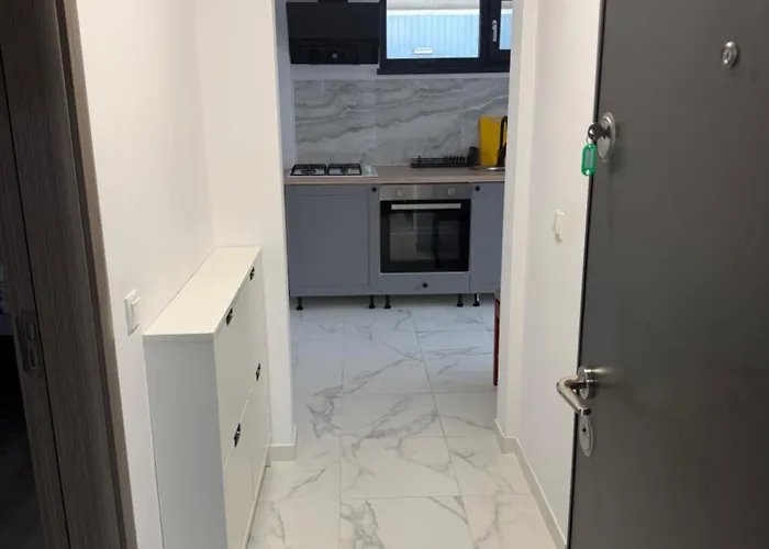 Apartament Everest 33 Garsoniera Bucureşti