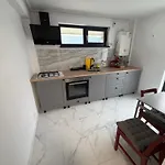 Διαμέρισμα Everest 33 Garsoniera Βουκουρέστι