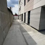 Everest 33 Garsoniera Διαμέρισμα *