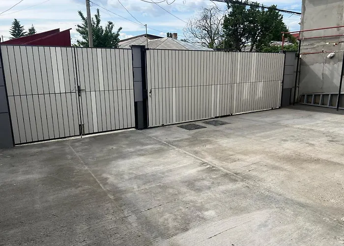 Everest 33 Garsoniera Bükreş